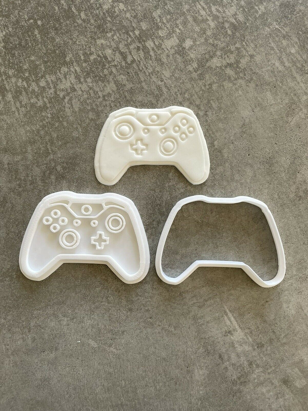 Gaming controller